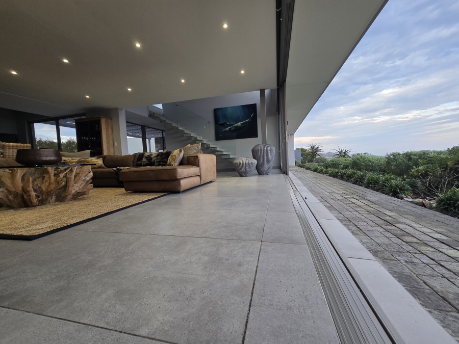 4 Bedroom Property for Sale in Oubaai Western Cape